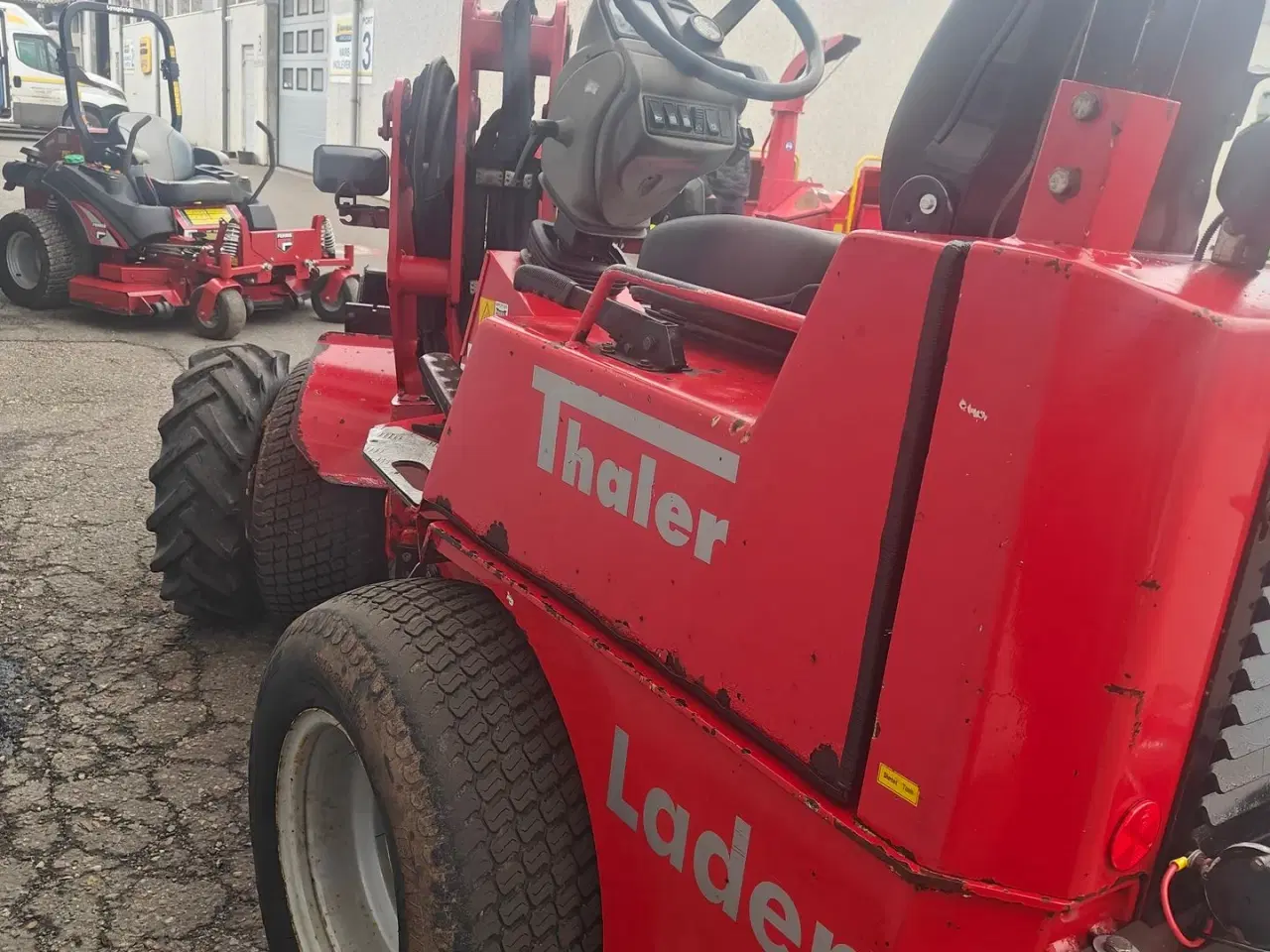 Billede 12 - Thaler KL 234/ Ka Skovl, pallegafler, siloklo medfølger