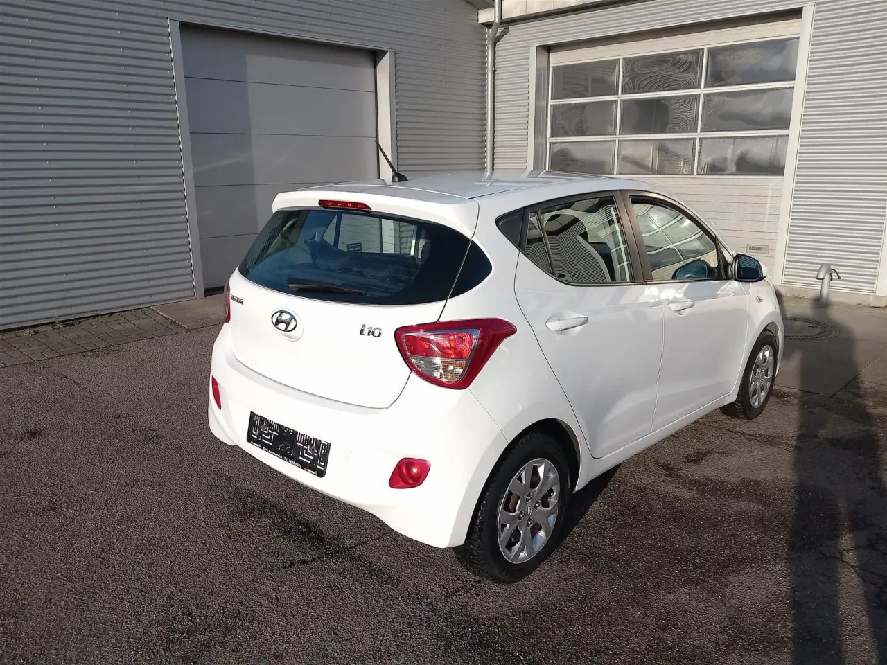 Billede 3 - Hyundai i10 1,0 Go Air 66HK 5d