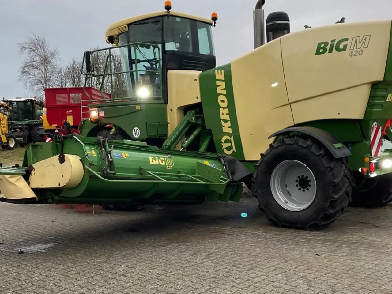 Billede 12 - KRONE BiG M 420 med snegle