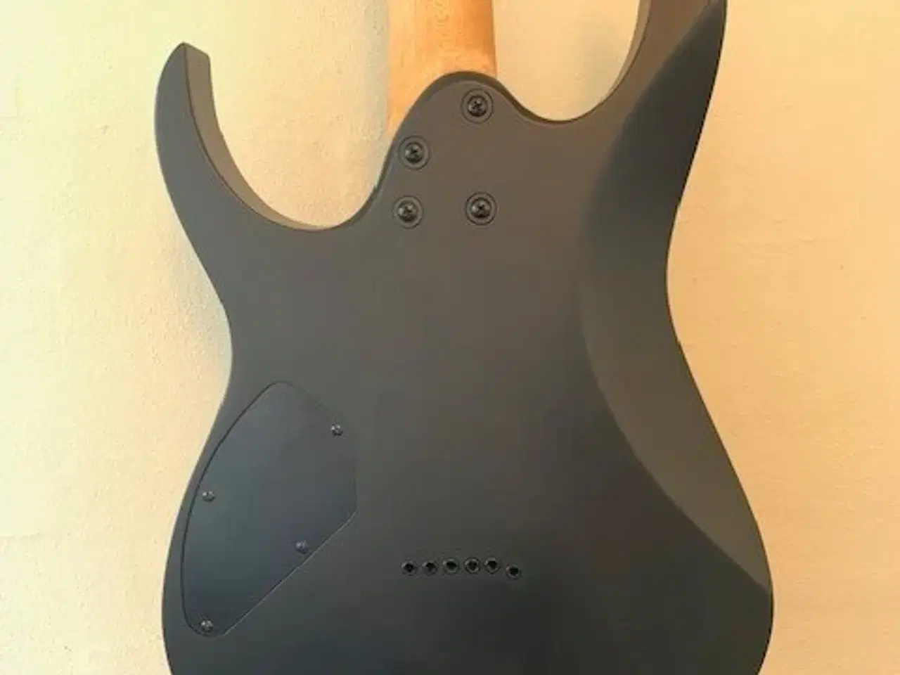 Billede 4 - Ibanez El guitar GRG112DX-BKF (begynder guitar)