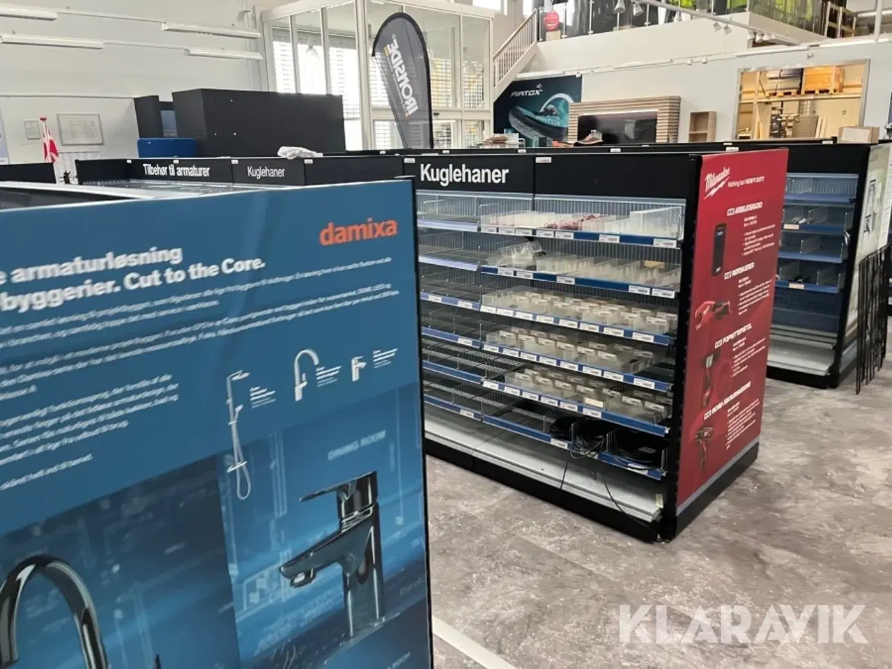 Billede 3 - Værksteds/butik inventar