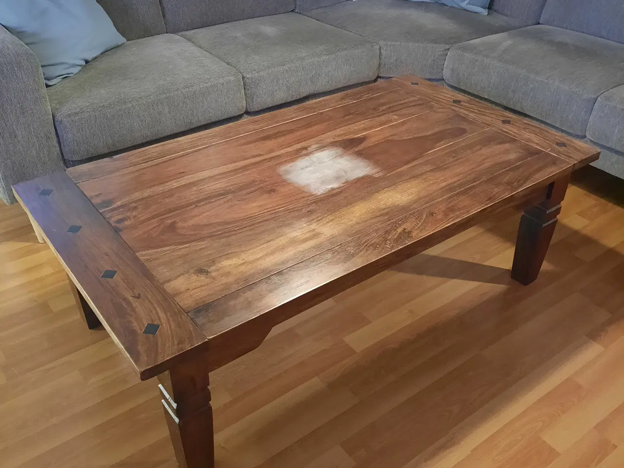 Billede 1 - Godt stabilt sofabord