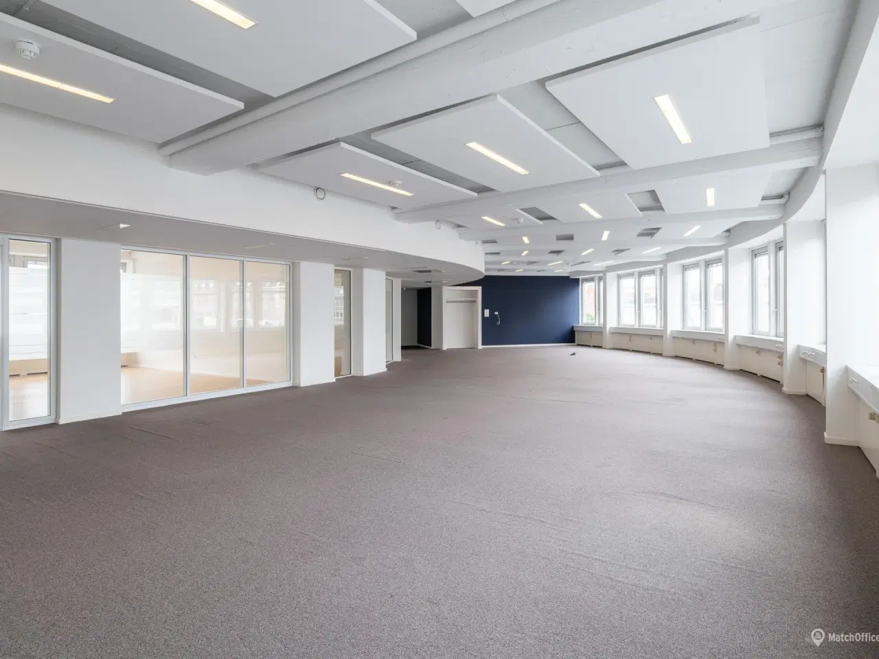 Billede 9 - Centralt og lyst kontorlejemål 50 meter fra metro