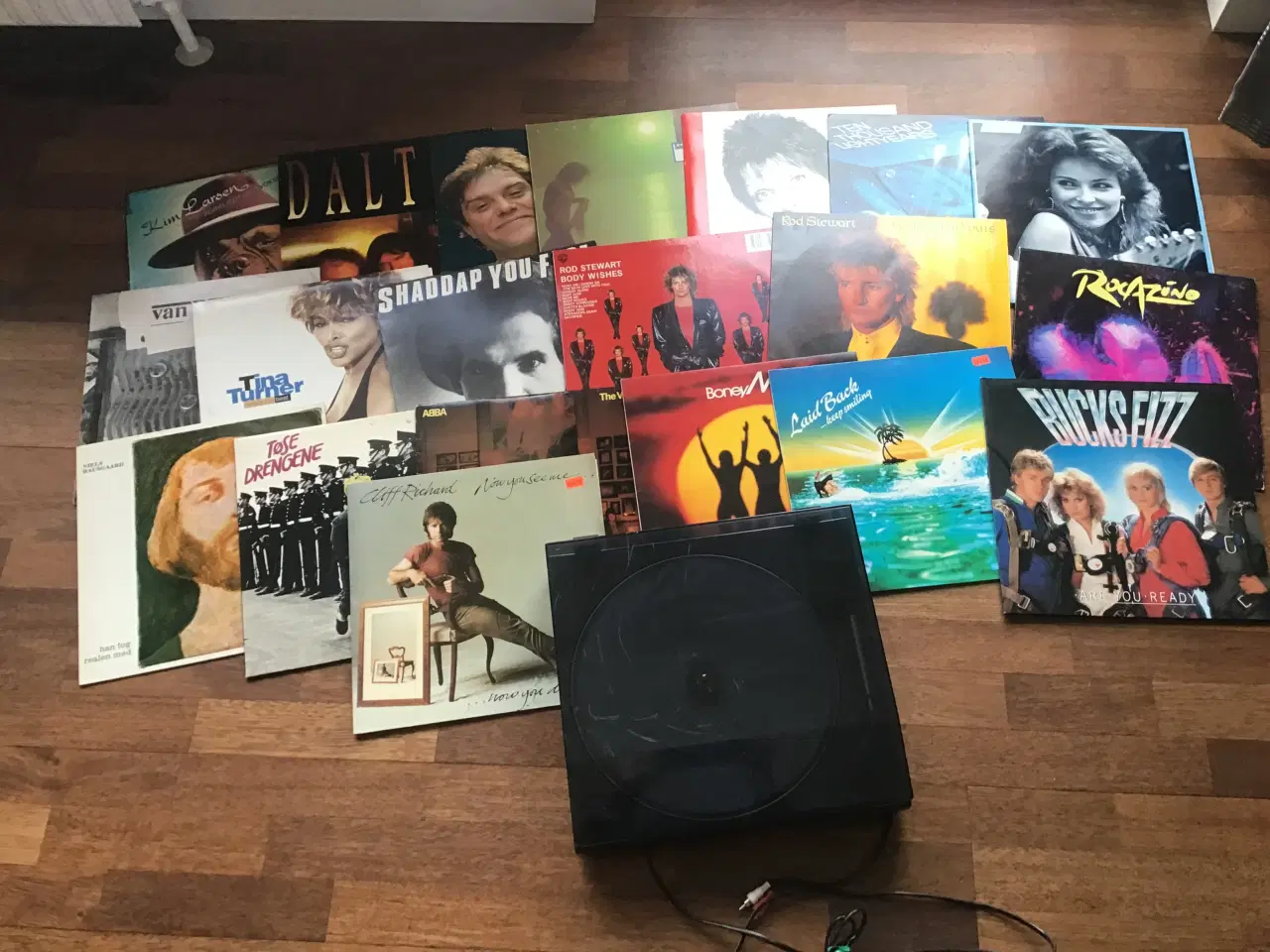 Billede 1 - Pladespiller Aiwa med 20 stk lp-plader.