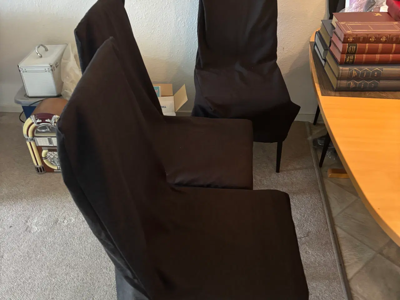 Billede 2 - Spisebord & stole GRATIS