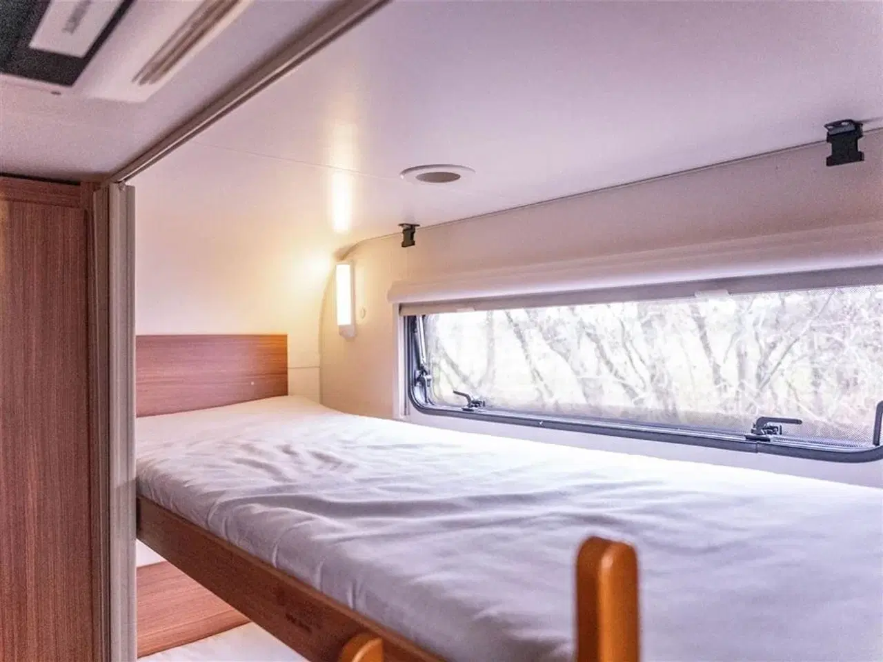 Billede 38 - 2013 - Adria Adora 563 PT   Rigtig fin vogn med køjer og dobbeltseng