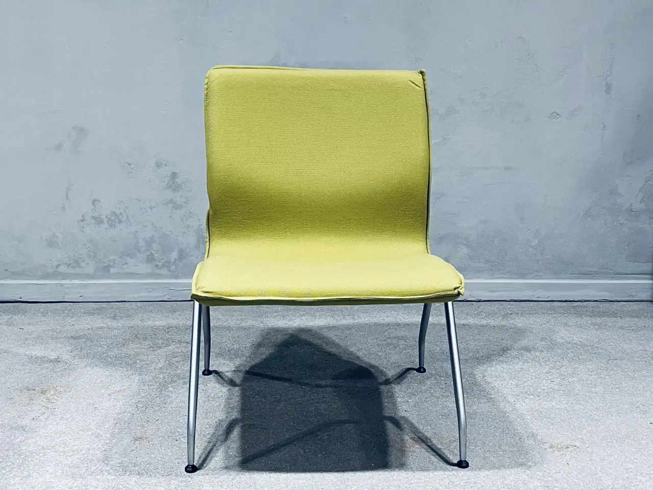 Billede 2 - Tonica, Easy chair, model lounge. Gul. Som ny