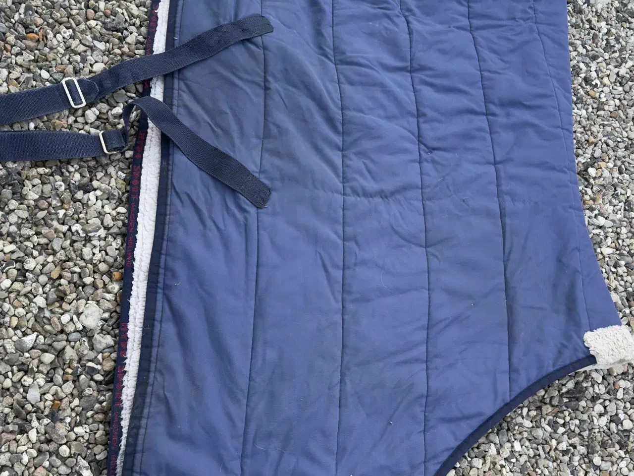 Billede 2 - Stald dækken str 140 300g