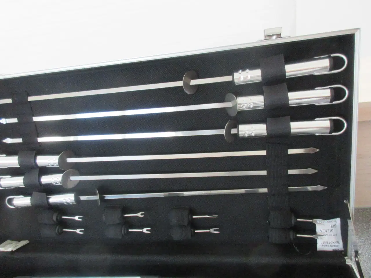 Billede 1 - Grillsæt - 18 dele i kuffert