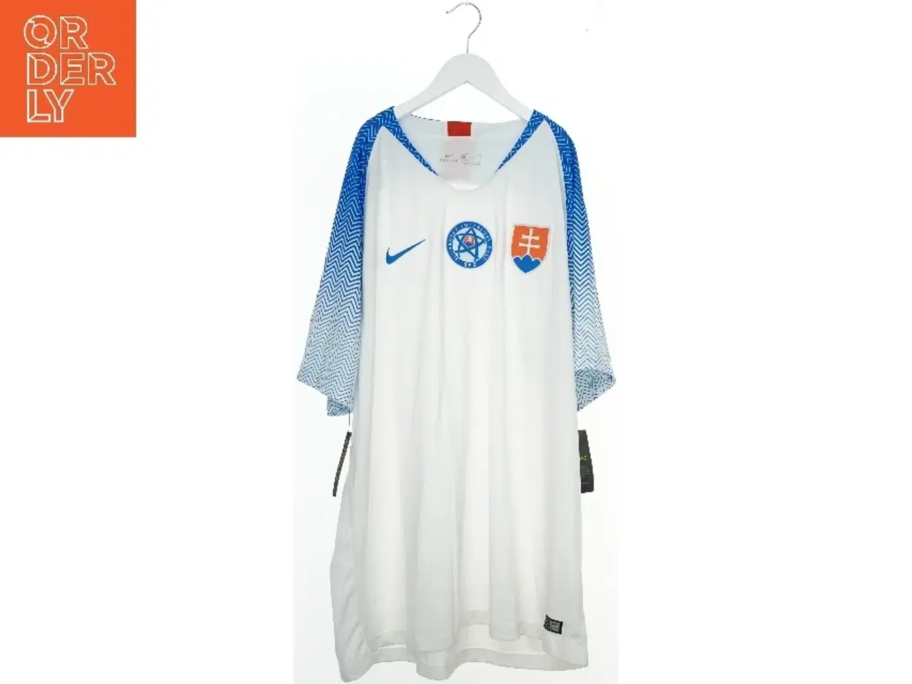 Billede 1 - Slovakisk fodboldtrøje fra Sfz (str. XXL)