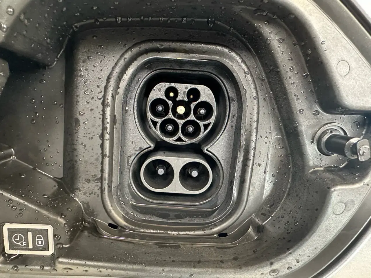 Billede 9 - Peugeot e-208 50 Style