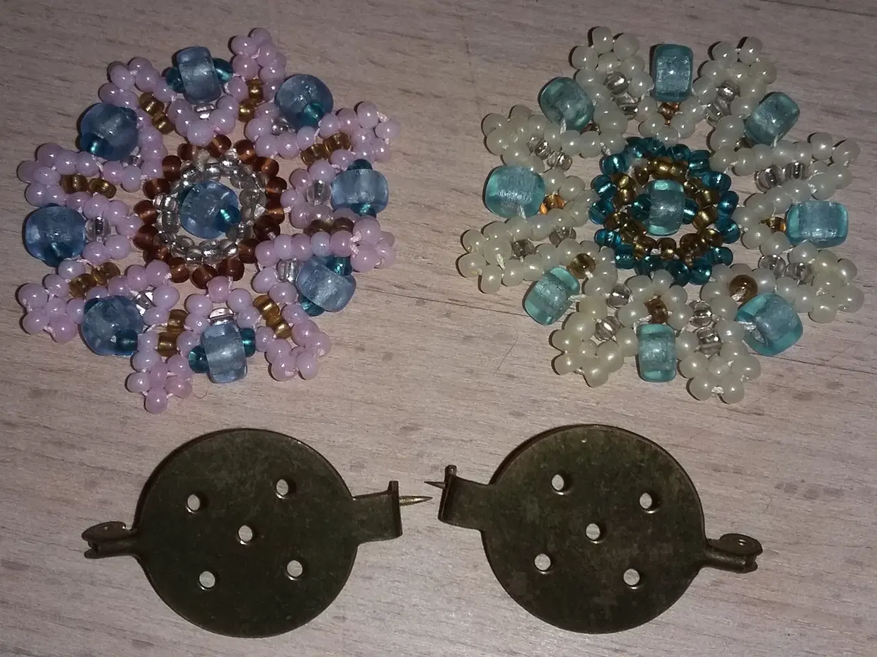 Billede 11 - JULEPYNT AF PERLER