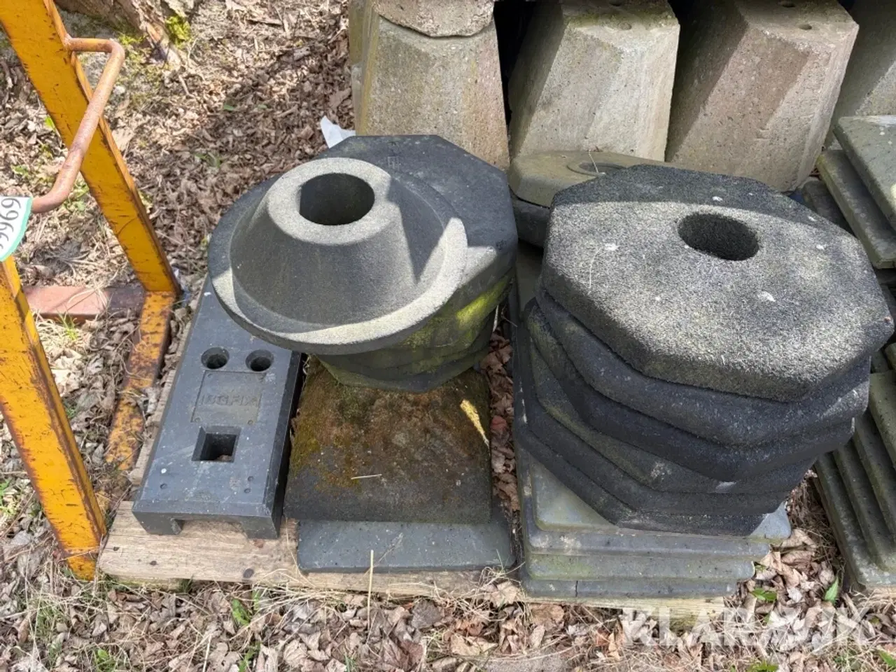 Billede 2 - Trafikkegler / afspærringsudstyr kegler og fødder