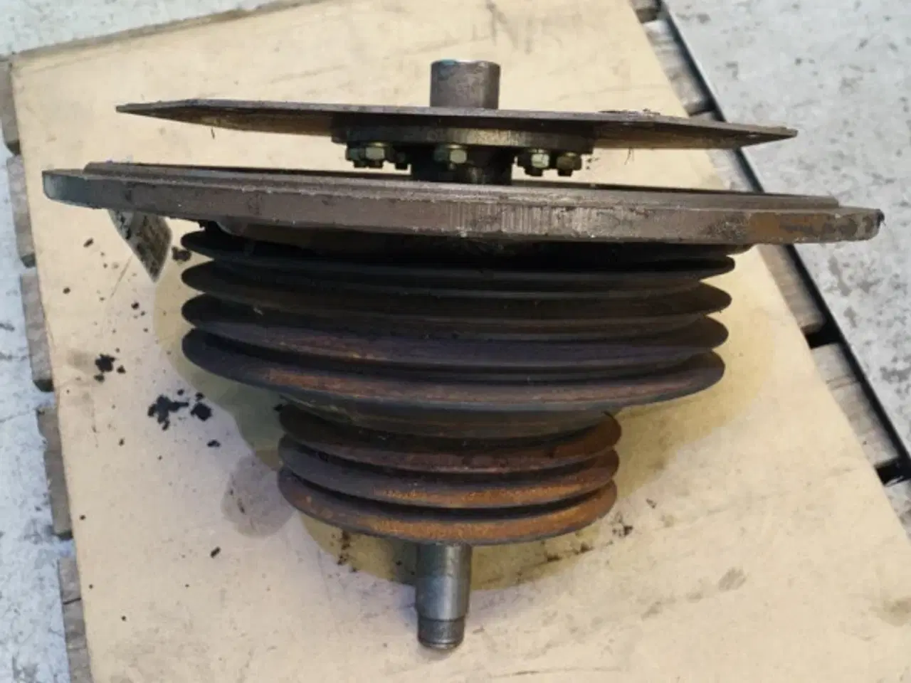 Billede 2 - Dronningborg D7500 Motorremskive Perkins