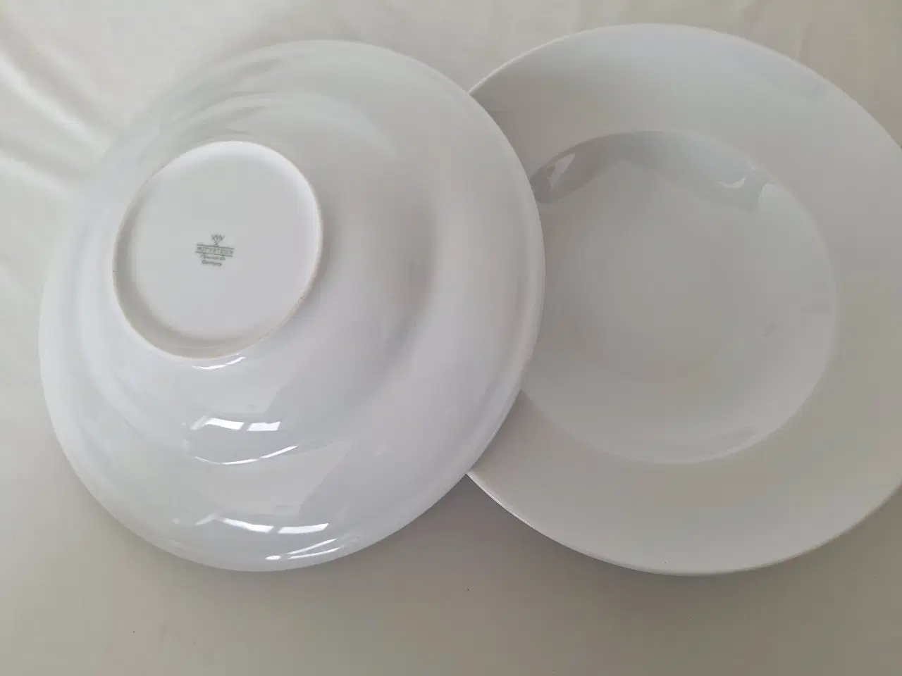 Billede 4 - Tallerkener