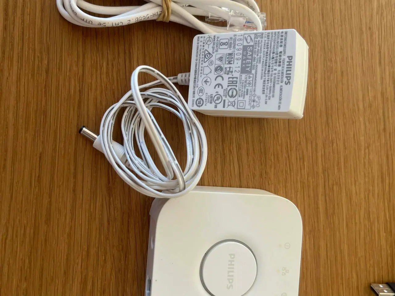 Billede 1 - Philips Hue Pære (E14) + Bridge