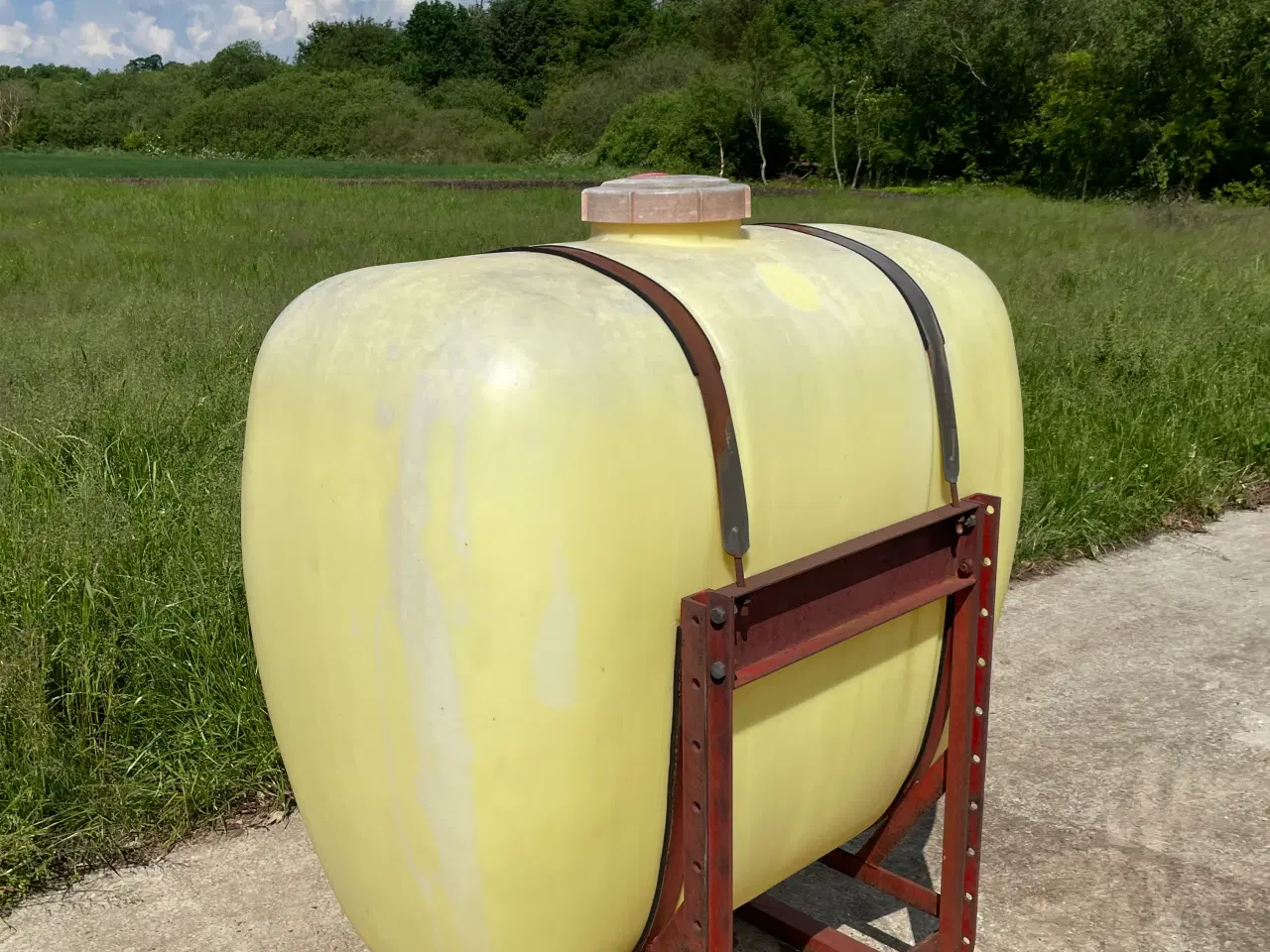 Billede 1 - Vandtank 600 liter