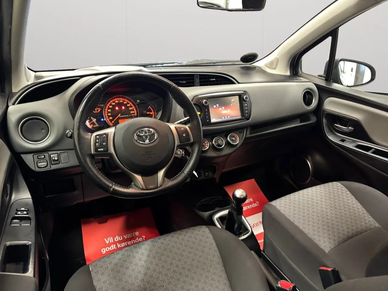 Billede 5 - Toyota Yaris 1,0 VVT-i T2 Touch