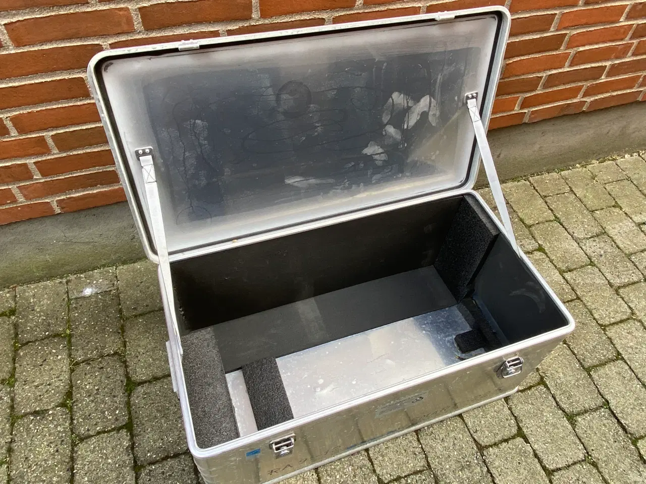 Billede 2 - Aluminiumskasse