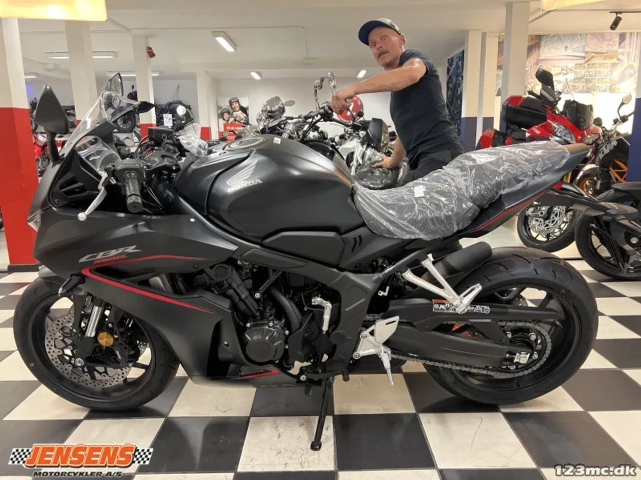 Billede 5 - Honda CBR 650 RC