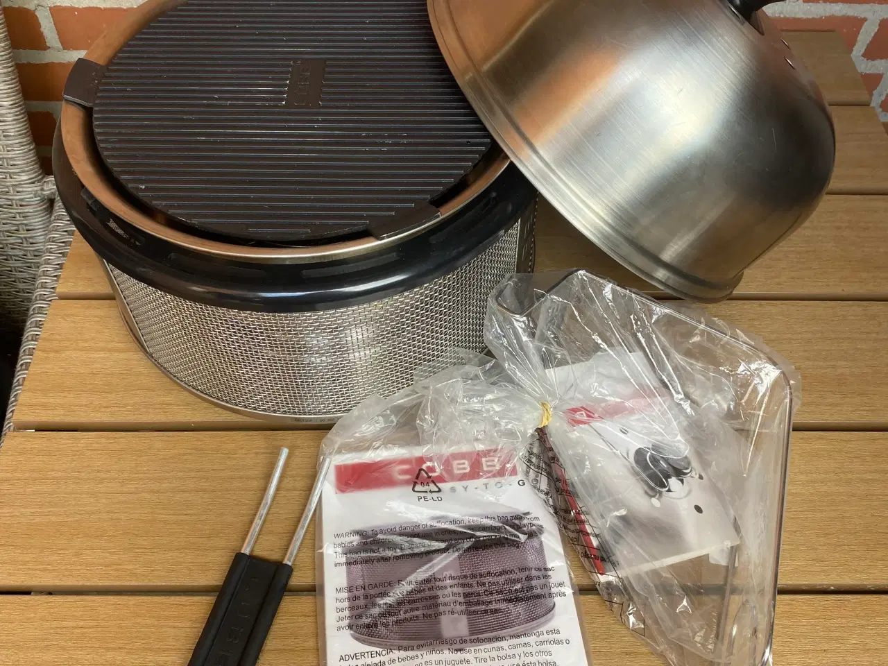 Billede 3 - Cobb Easy- To-Go gril med briketter og tasker