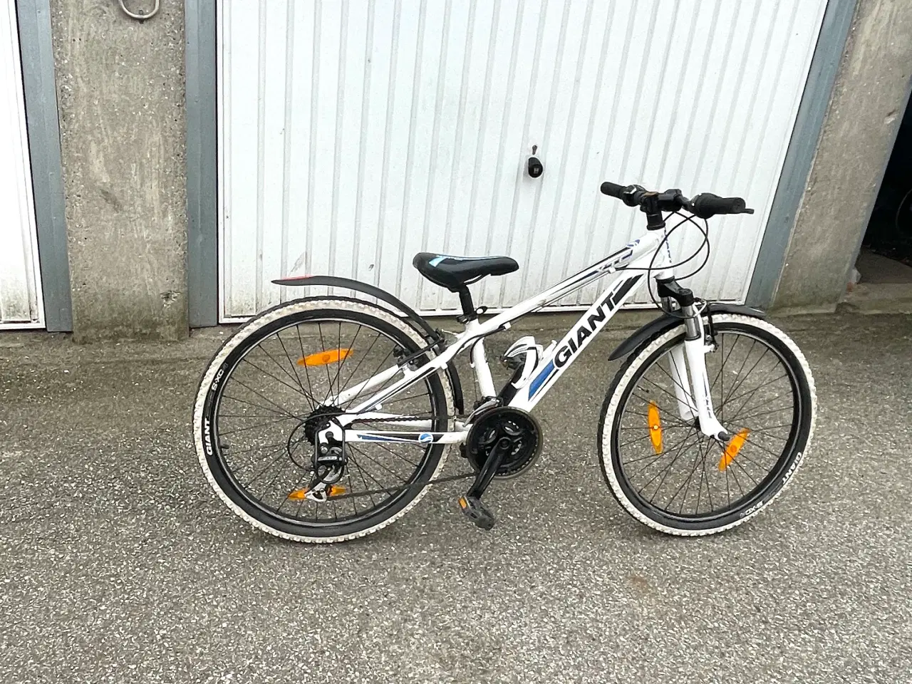 Billede 3 - Giant 24” børnecykel – 21 gear – god stand