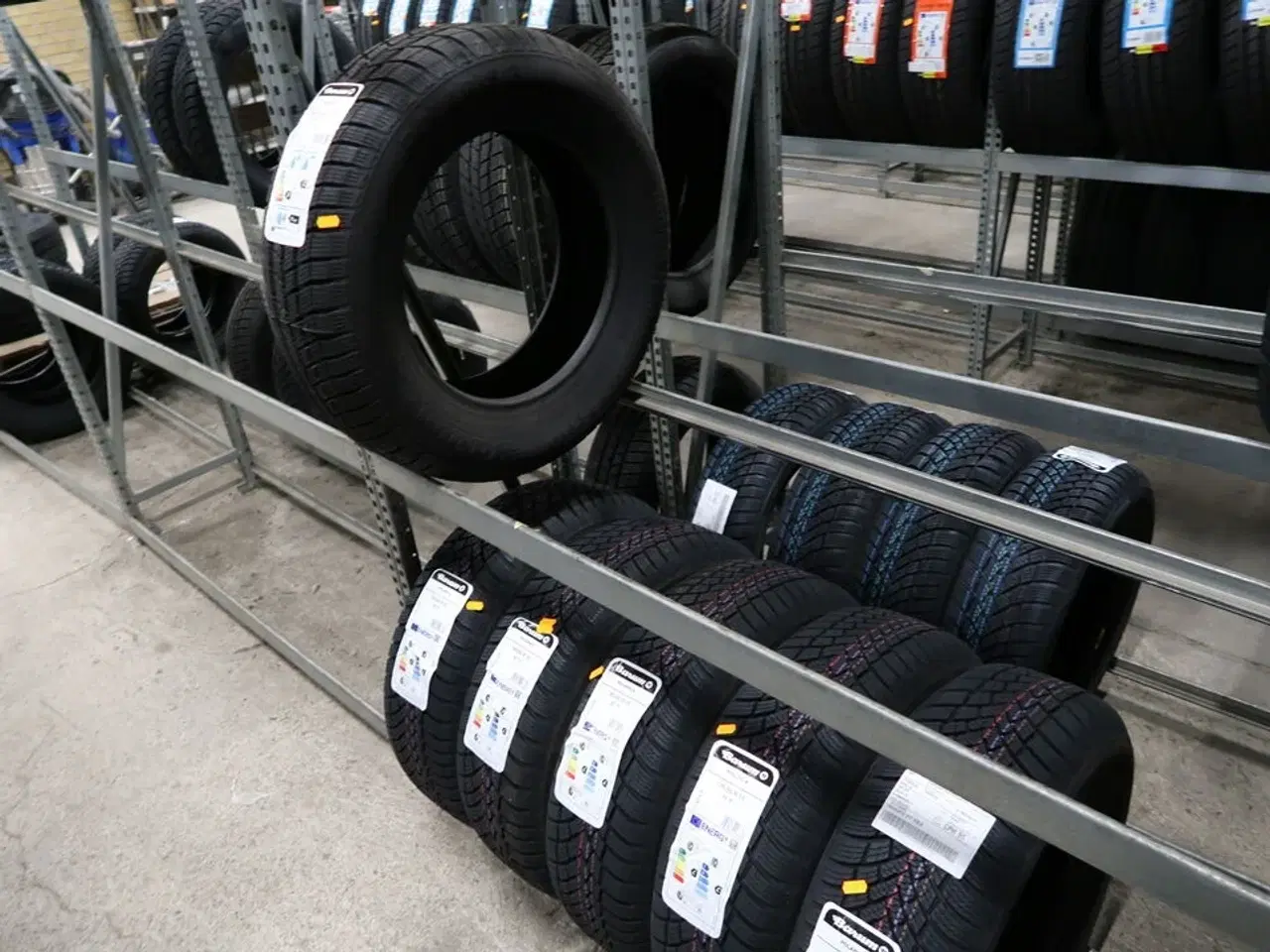 Billede 1 - 6 stk. dæk BARUM 195/65R15 91T