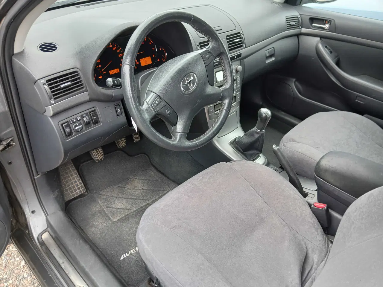 Billede 8 - Toyota Avensis 1,8