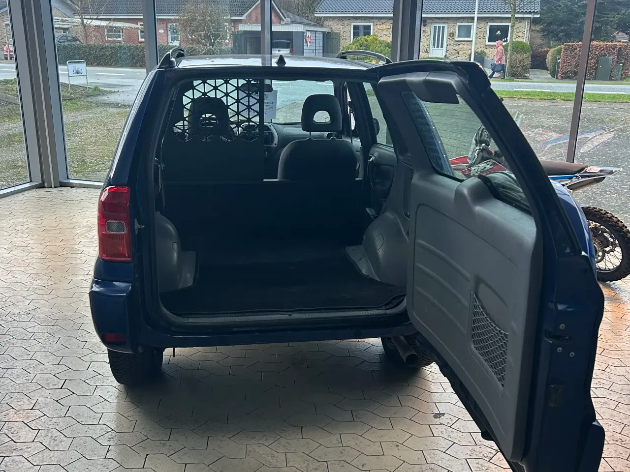 Billede 7 - Toyota Raw4 lav km og nysynet