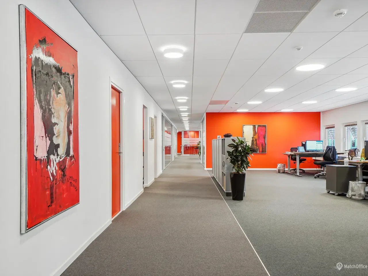 Billede 4 - Lyse og indbydende kontorlokaler med lyse trægulve