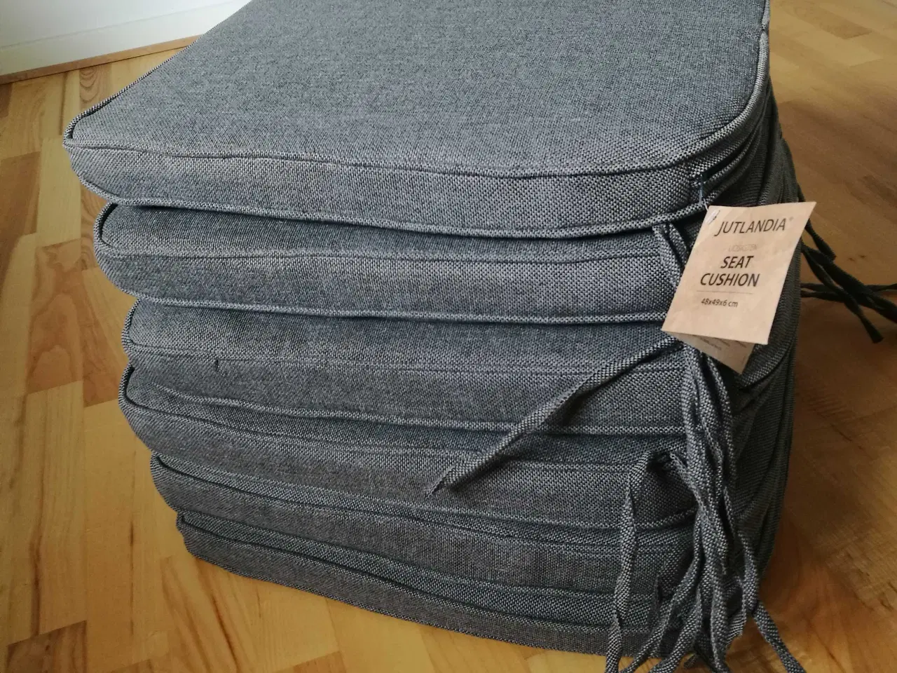 Billede 1 - Jutlandia brun-grå