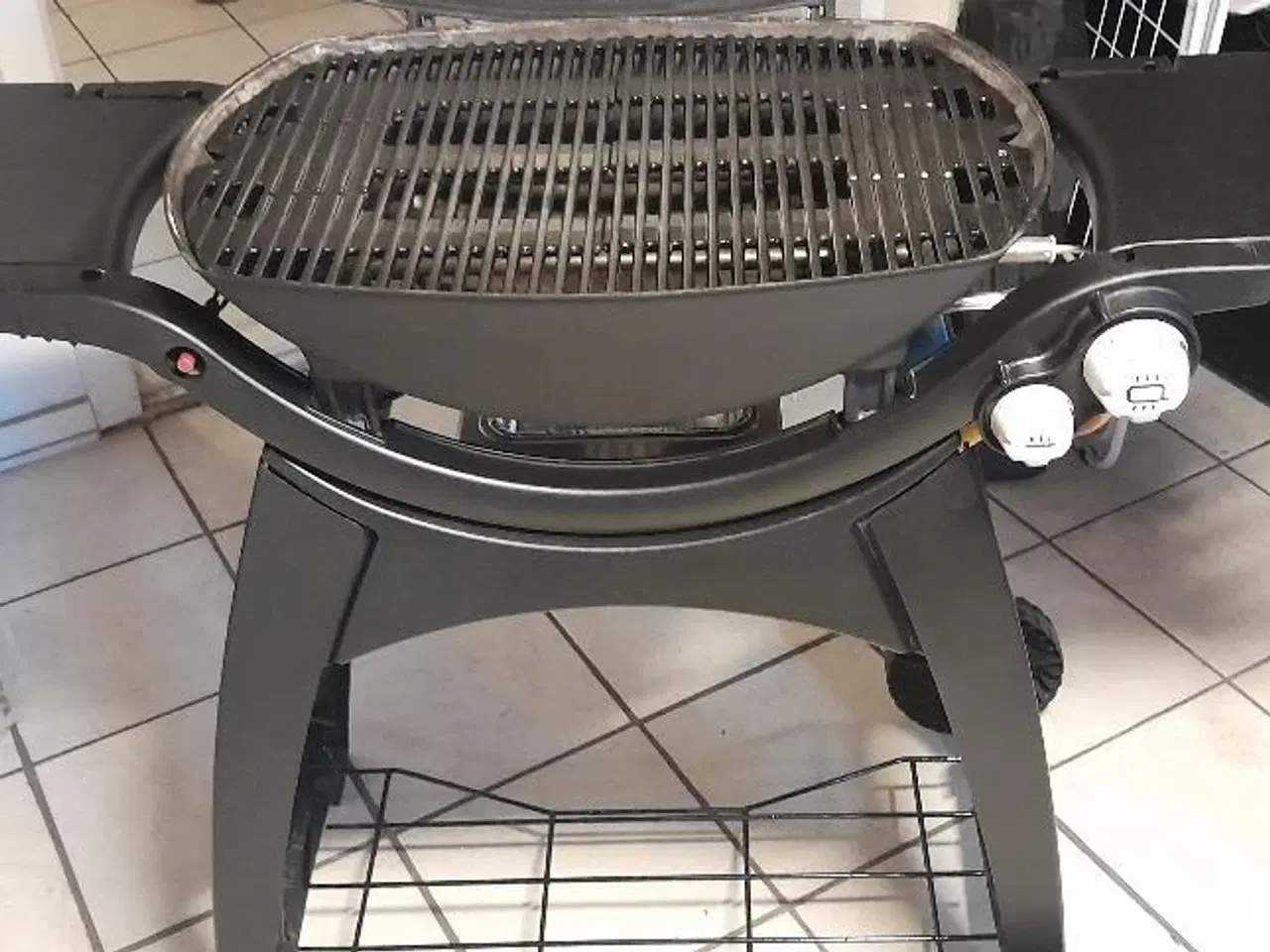 Billede 4 - Weber Q300 gasgrill.