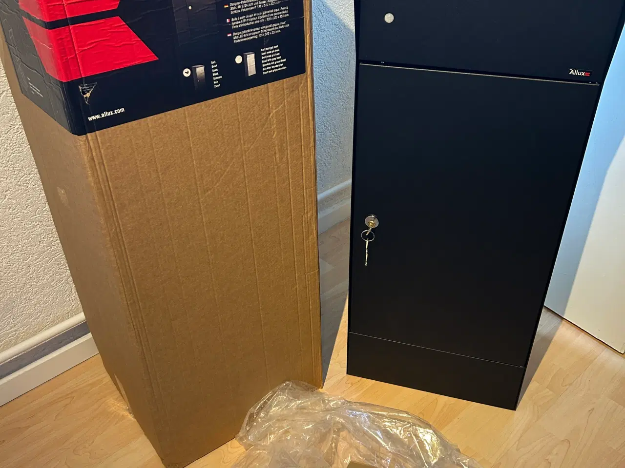 Billede 7 - Ny Allux “Bjørn” postkasse med sensor og LED lys