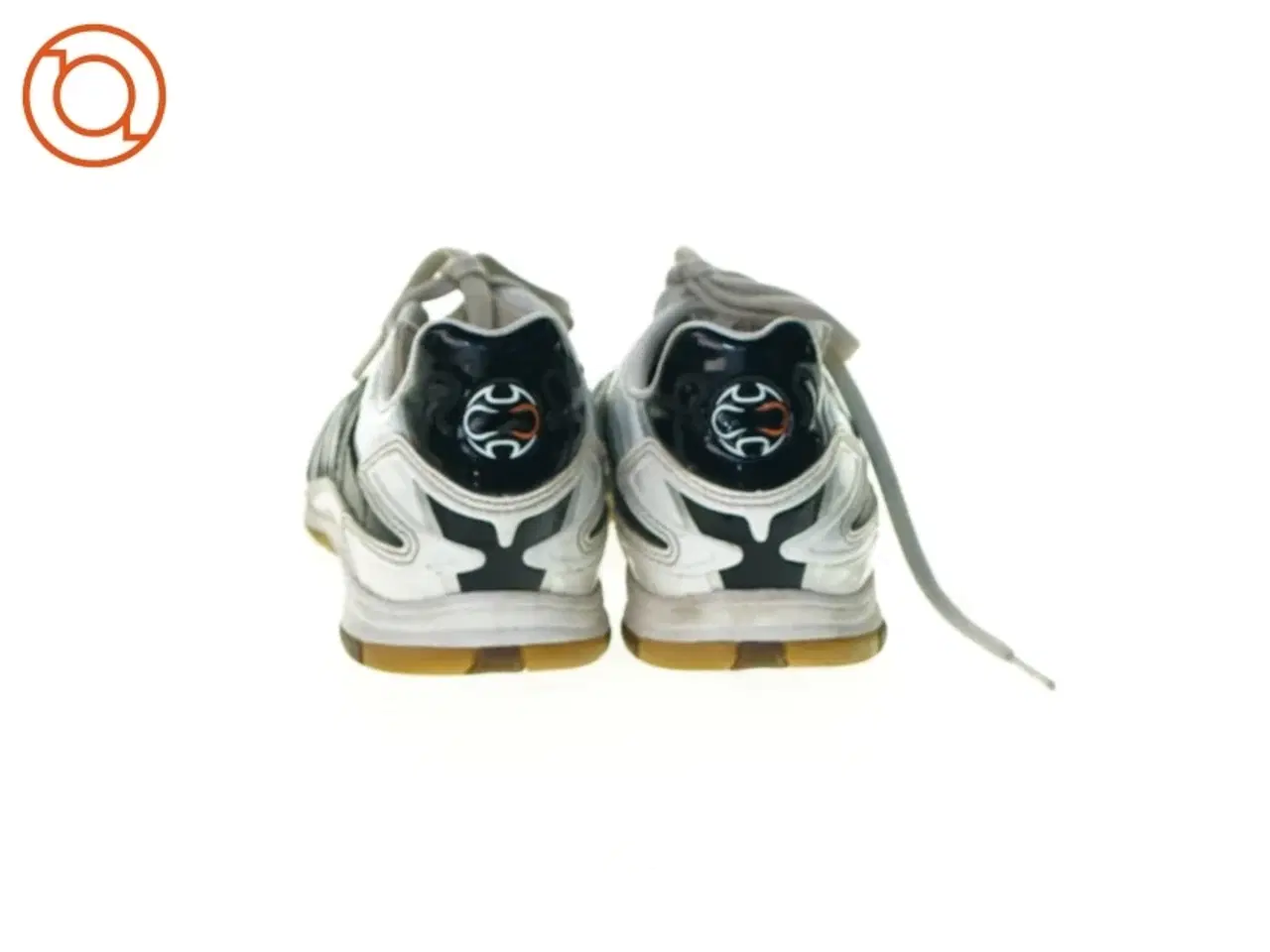 Billede 3 - Sko fra Adidas (str. 35)