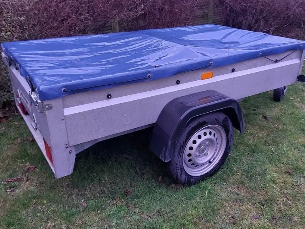 Billede 1 - sælger min næsten nye 750 kg trailer