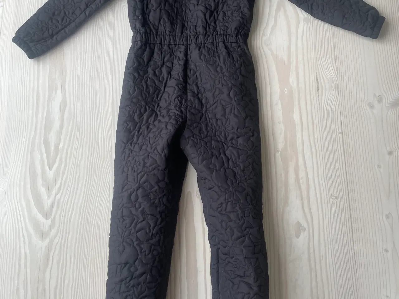 Billede 2 - Pompdelux termodragt str 152 - som ny