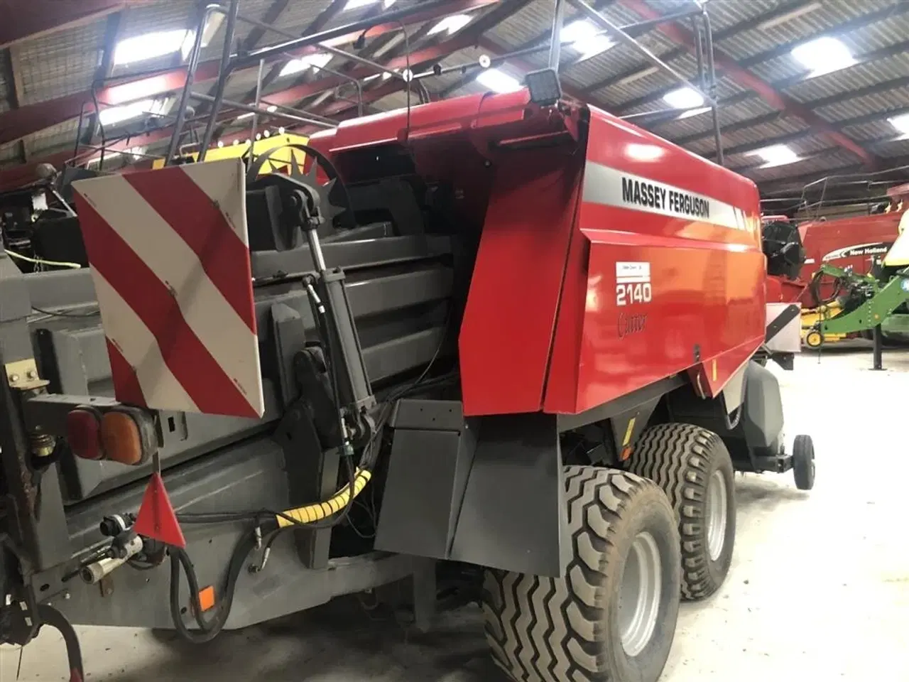 Billede 4 - Massey Ferguson 2140, årg. 2013. Presset 65.400 baller