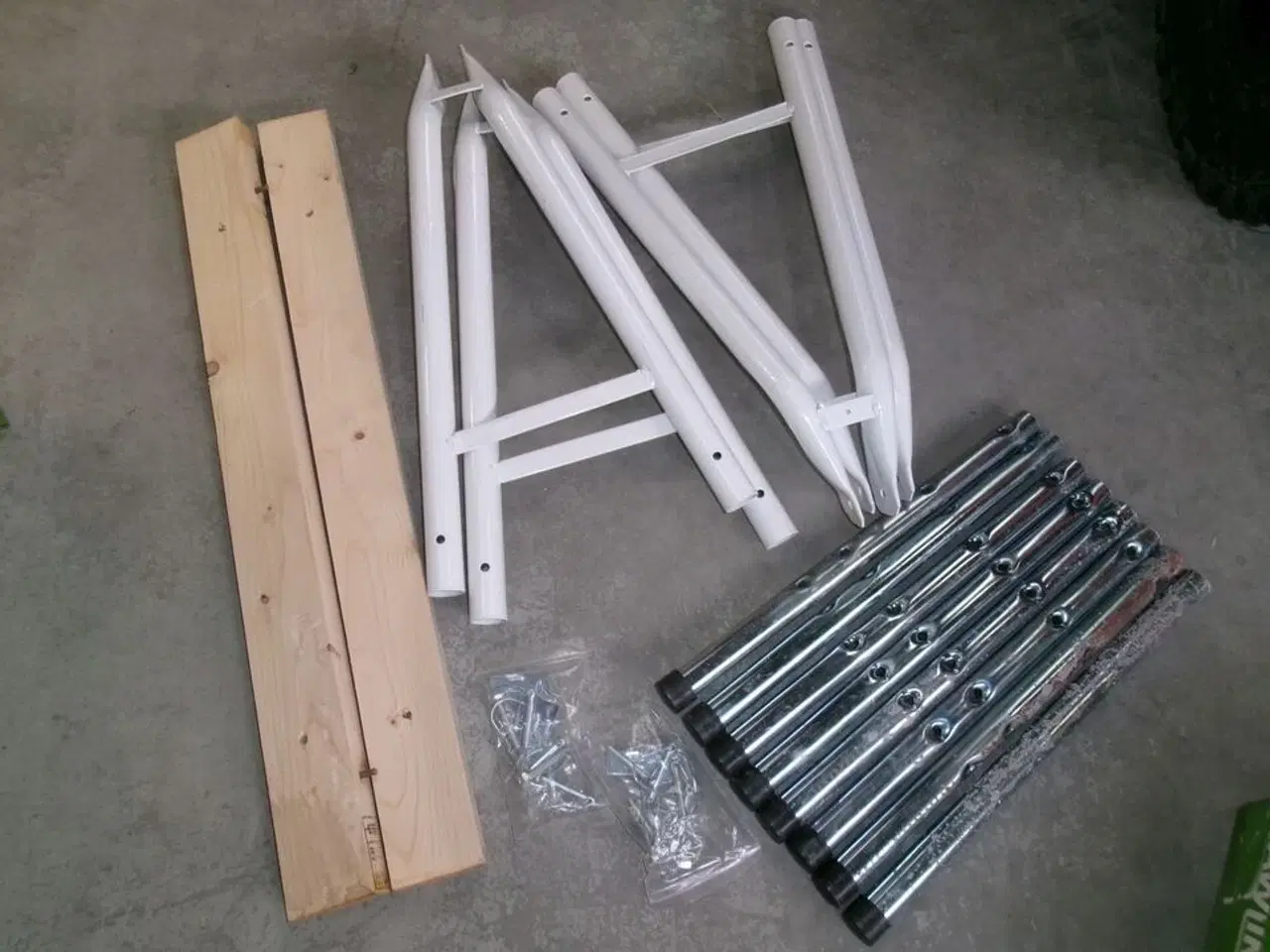 Billede 2 - 2 stk. universalbuk med teleskopben RAWLINK