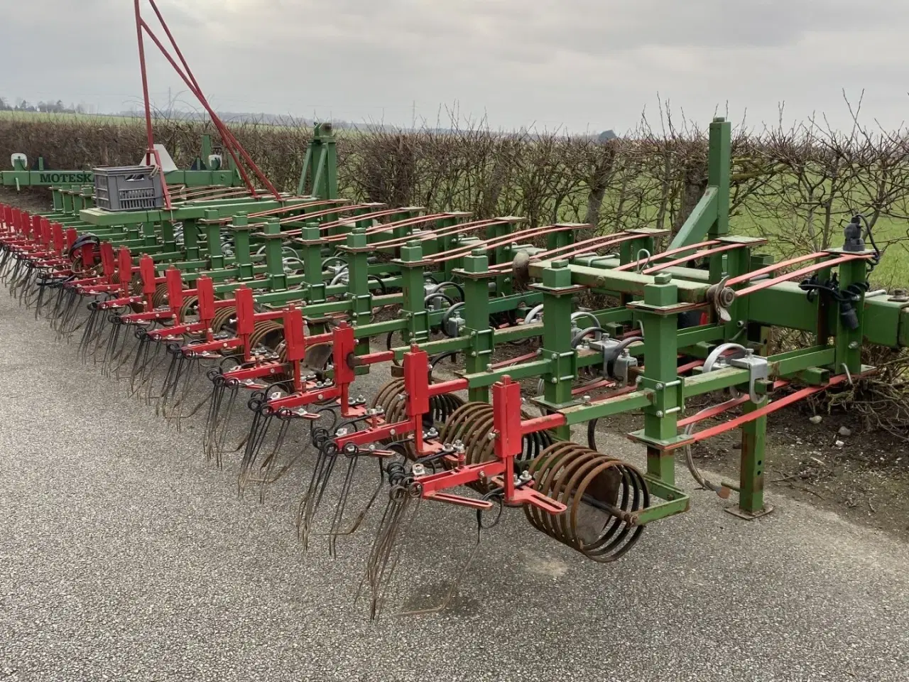 Billede 2 - Moteska 18 rækket