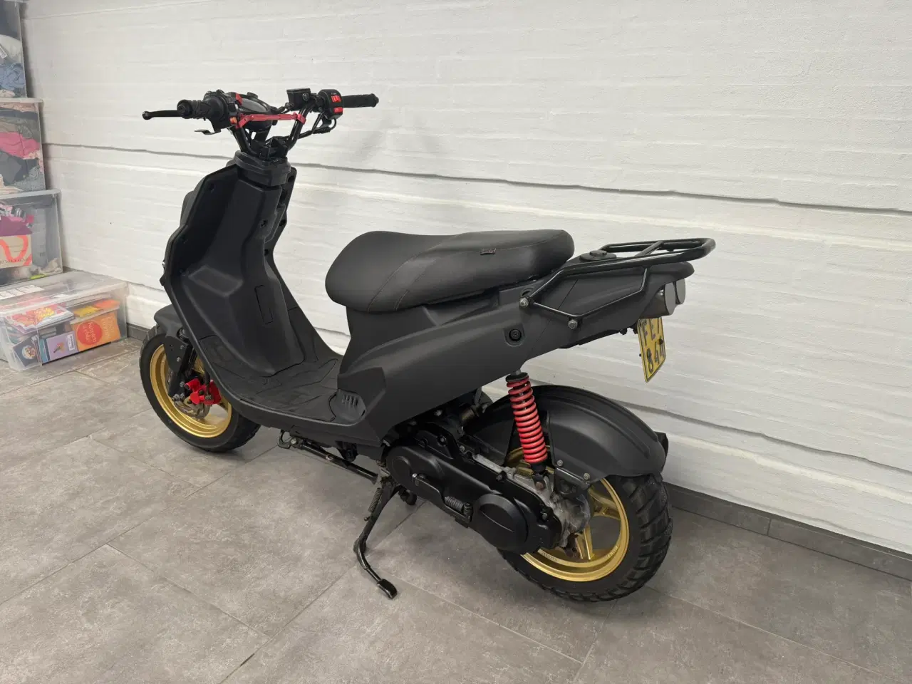 Billede 11 - MotoCR Hot 50 Naked – 2023 – Lovlig og i topstand!