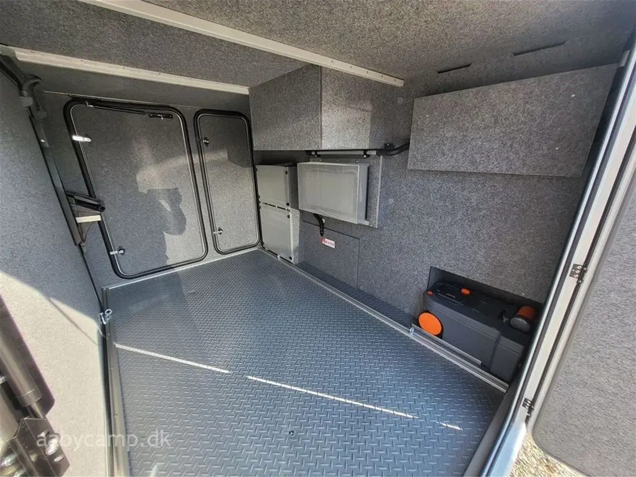 Billede 31 - 0 - Frankia I 740 GD F-Line   Topudstyret Titan 740, 4500 kg, luft bagaksel, 180 HK, Alde Centralvarme