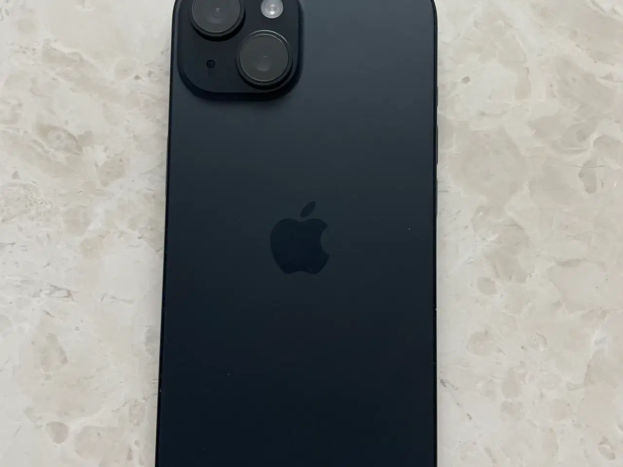 Billede 3 - iPhone 15 med 100% batterikapacitet