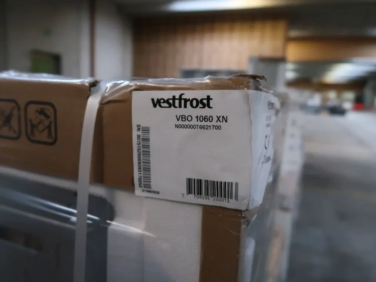 Billede 4 - Ovn VESTFROST VBO 1060 XN