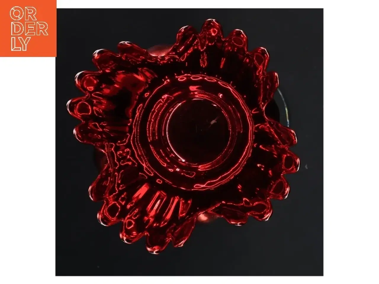 Billede 3 - Rød glaslysestage fra Krifon (str. 11x20 cm)