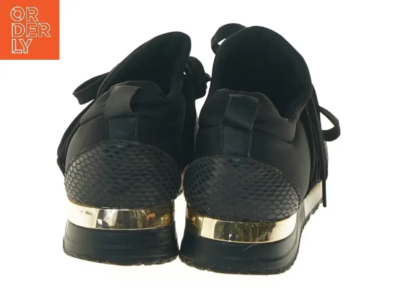 Billede 4 - Sorte sneakers i størrelse 38 (str. 38 )