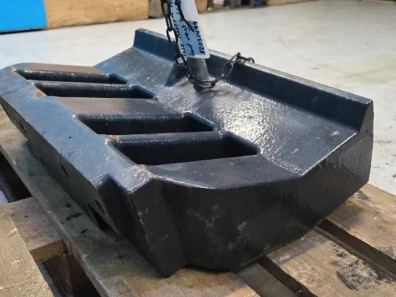 Billede 9 - Case Maxxum 145 Frontvægt Holder 82031499