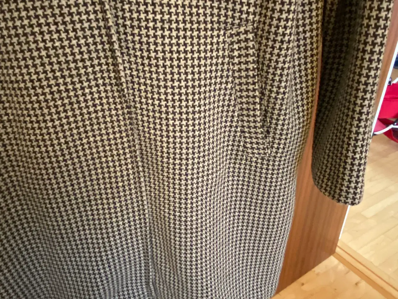 Billede 5 - Frakke i grå og sort 