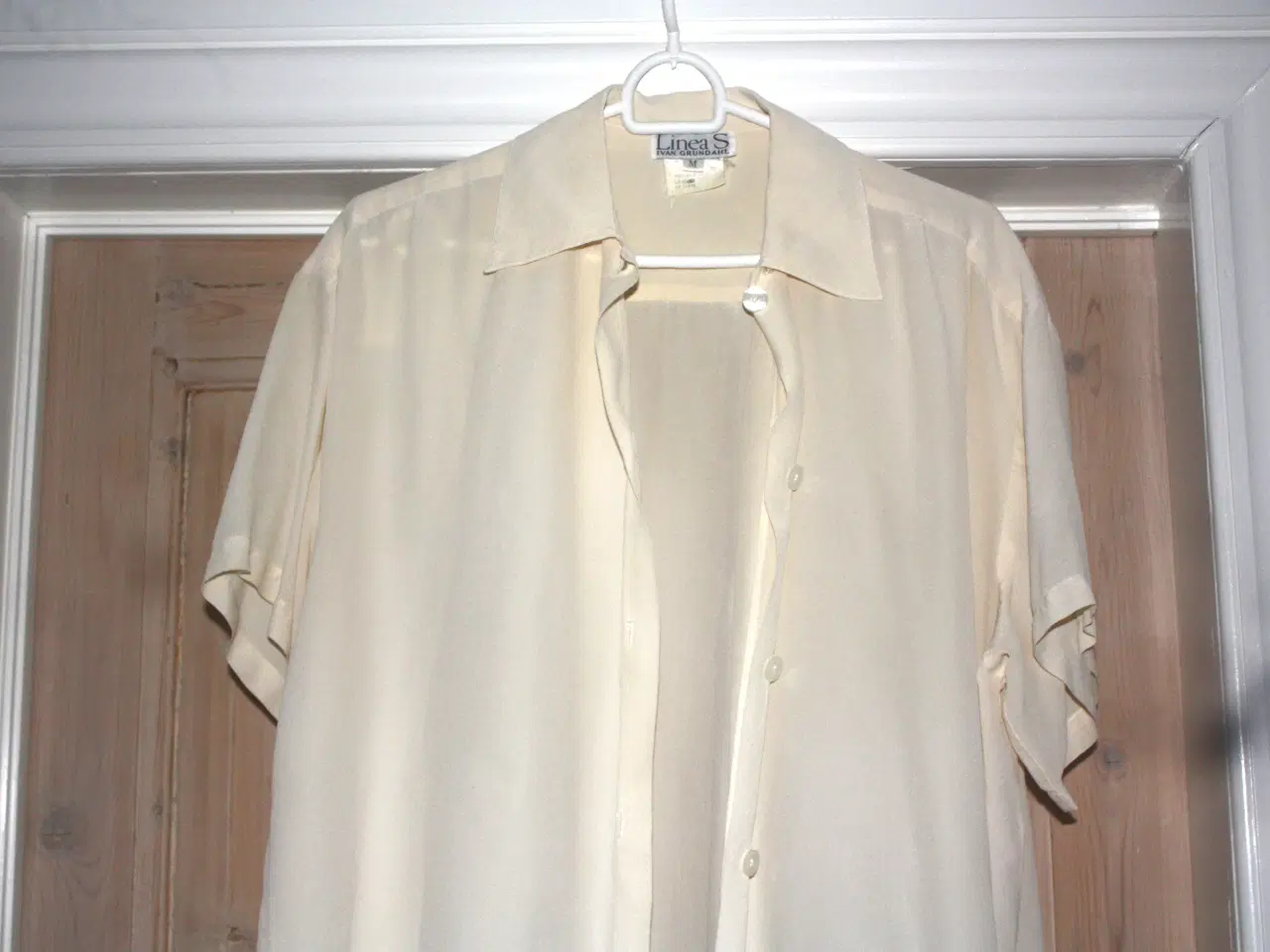 Billede 3 - Ivan Grundahl Linea S silke bluse str. M 100% silk