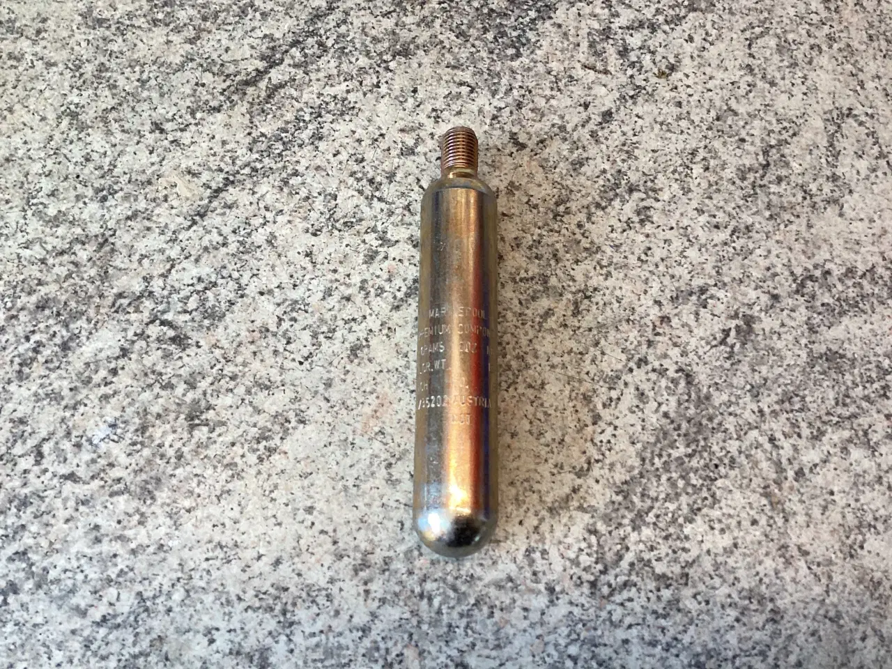 Billede 1 - 33 gr. Kulsyrepatroner