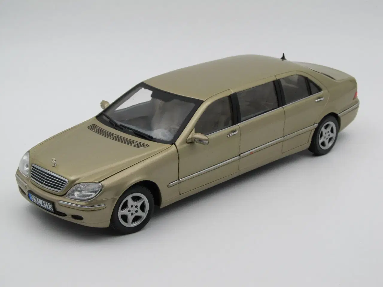 Billede 1 - 1999 Mercedes-Benz S-Klasse 600 Pullman - 1:18 